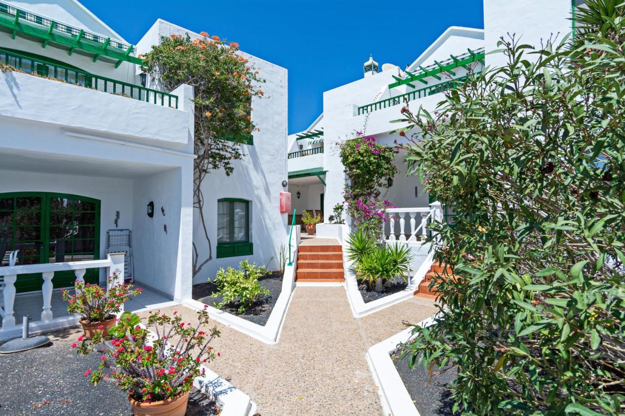 Apartment Oceanic Breeze Share Pool By Pvl Puerto del Carmen  Exterior foto